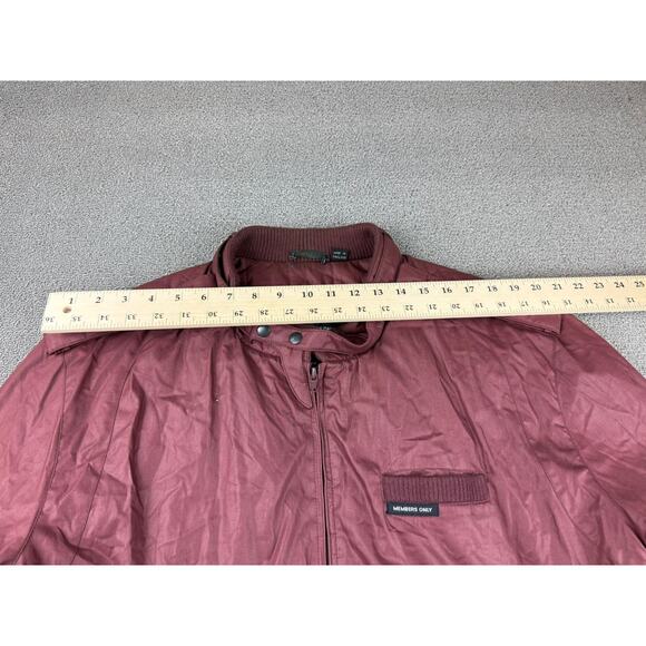 Vintage Members Only Bomber Jacket Mens 44 Crimson Red Cafe Racer Full Zip 80s - Picture 5 of 14